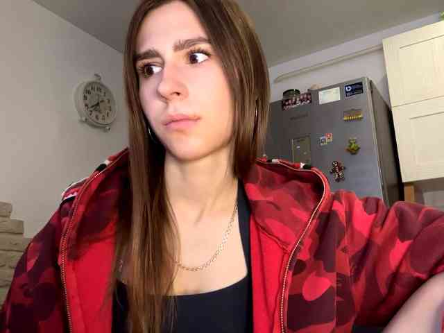 AshantiBadolato webcam