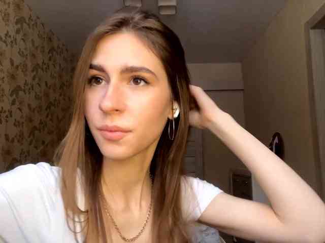 AshantiBadolato webcam