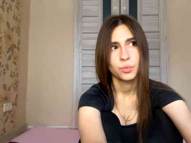 AshantiBadolato webcam