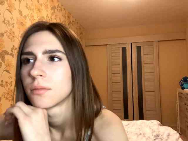 AshantiBadolato webcam