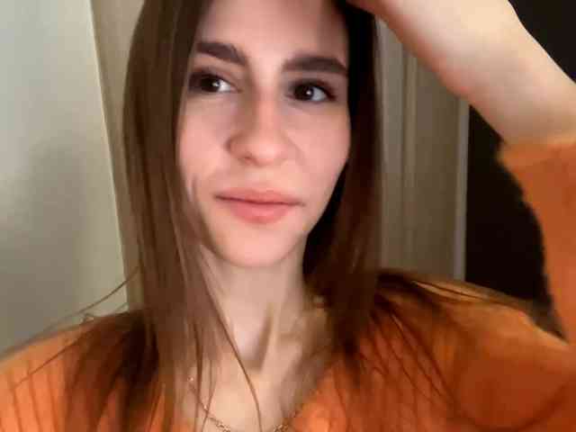 AshantiBadolato webcam