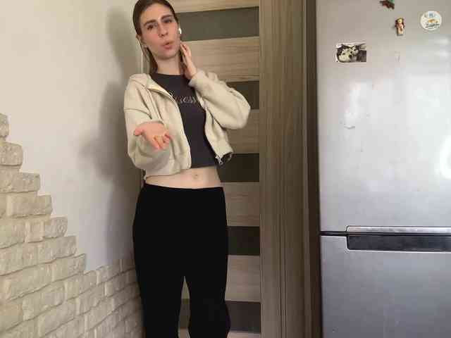 AshantiBadolato webcam