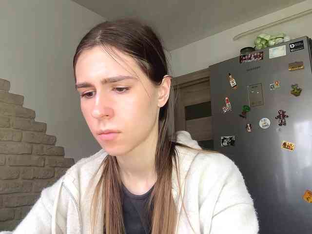 AshantiBadolato webcam