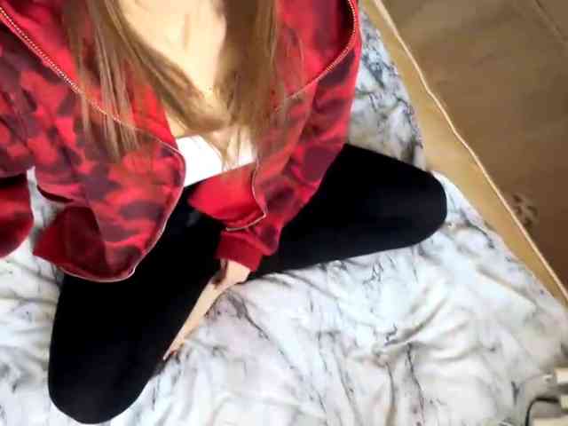 AshantiBadolato webcam