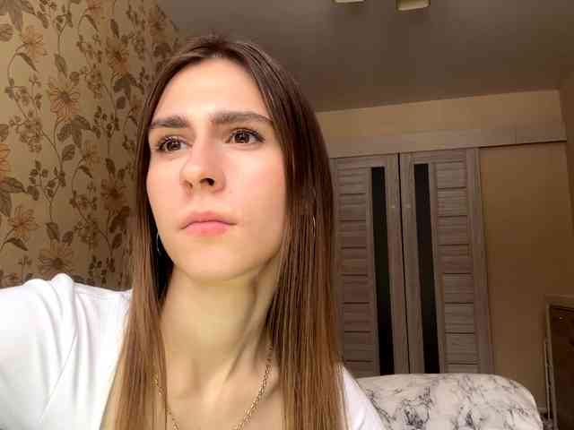 AshantiBadolato webcam