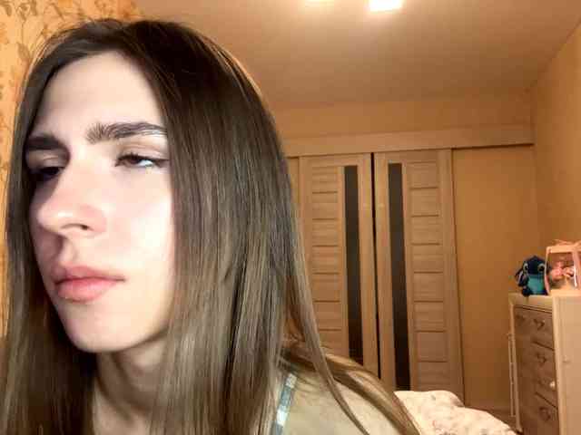 AshantiBadolato webcam