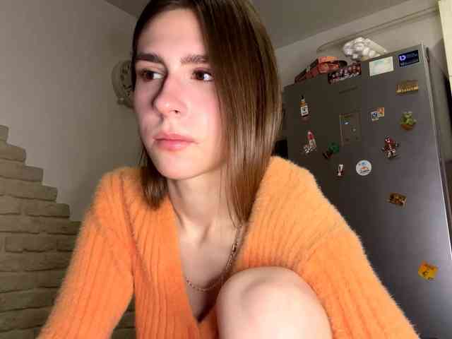 AshantiBadolato webcam