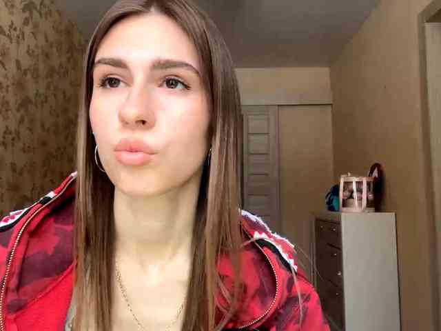 AshantiBadolato webcam