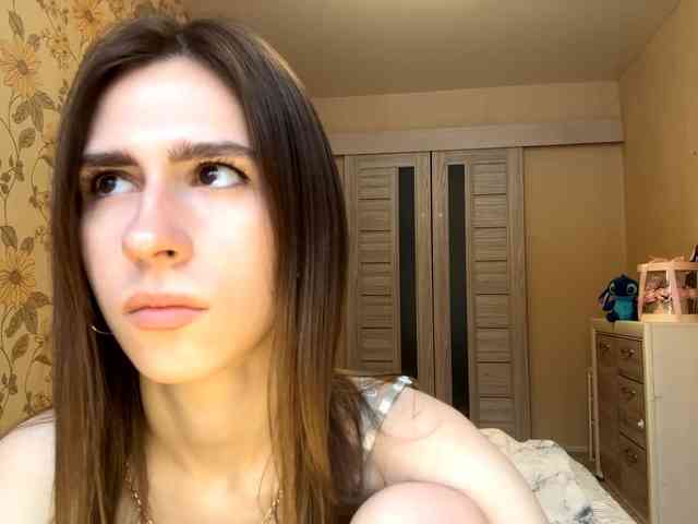 AshantiBadolato webcam