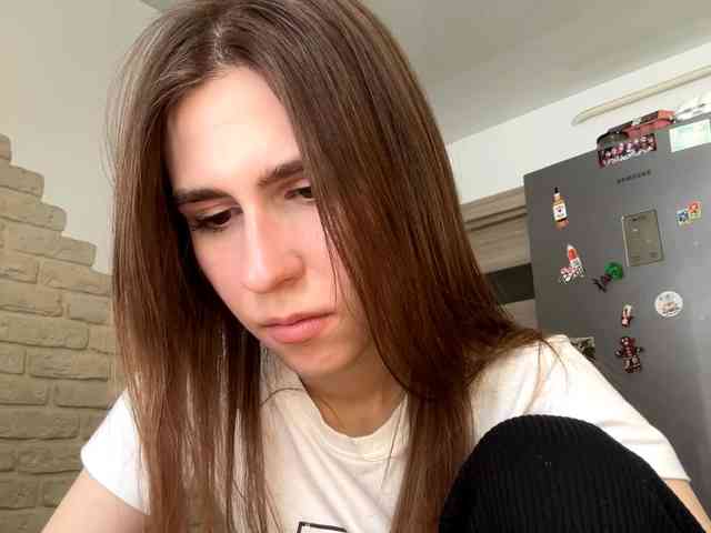 AshantiBadolato webcam