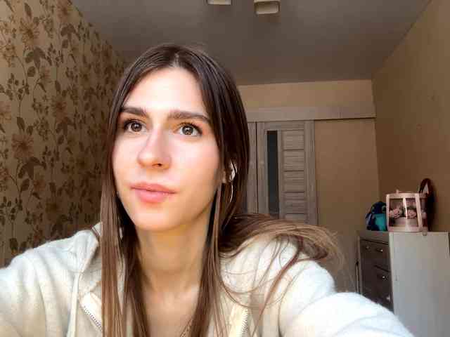 AshantiBadolato webcam