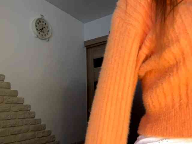 AshantiBadolato webcam