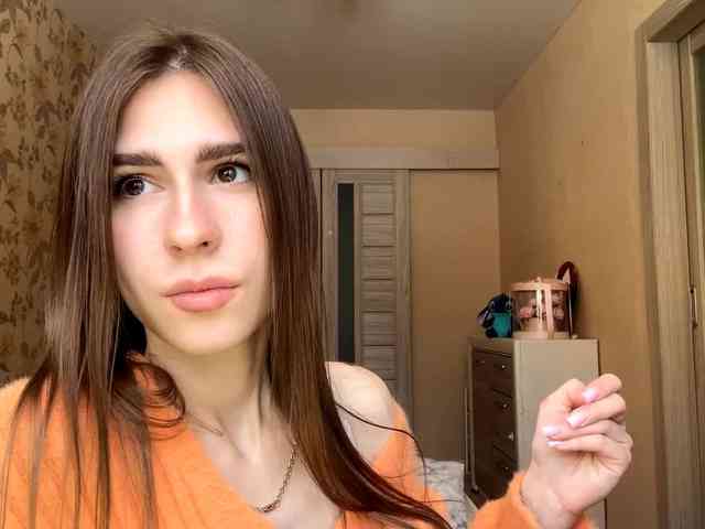 AshantiBadolato webcam