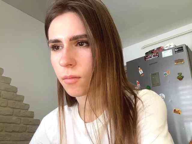 AshantiBadolato webcam