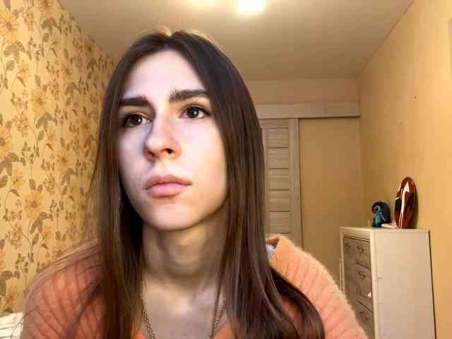 AshantiBadolato webcam