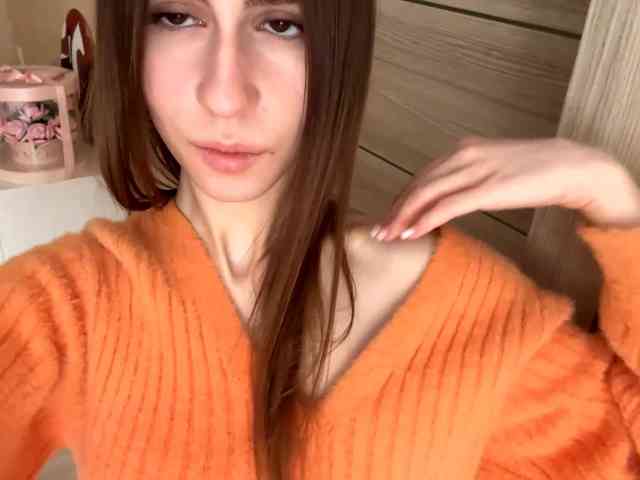 AshantiBadolato webcam