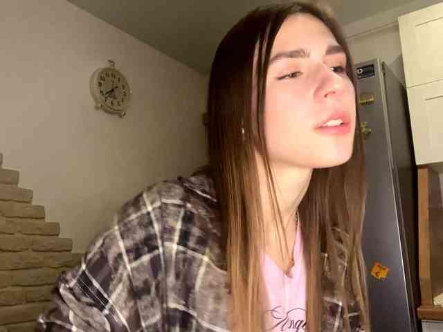 AshantiBadolato webcam