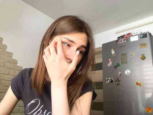 AshantiBadolato webcam