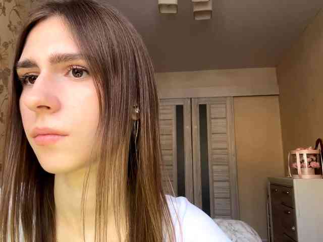 AshantiBadolato webcam