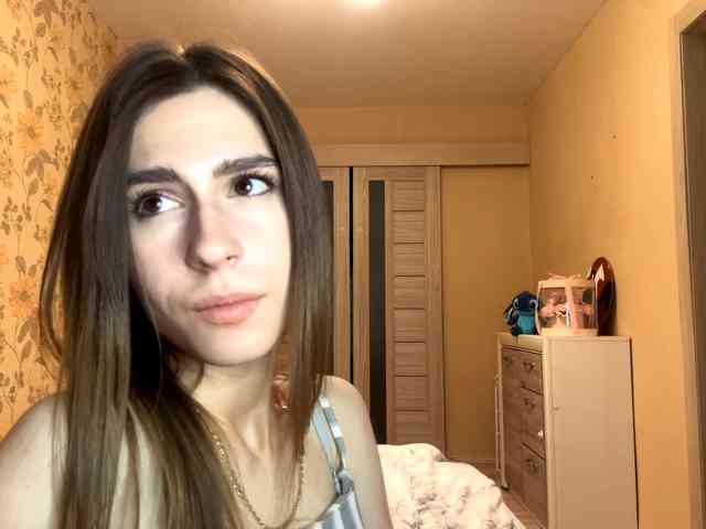 AshantiBadolato webcam