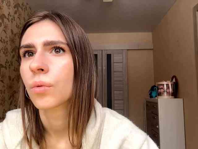 AshantiBadolato webcam