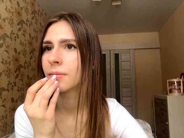 AshantiBadolato webcam