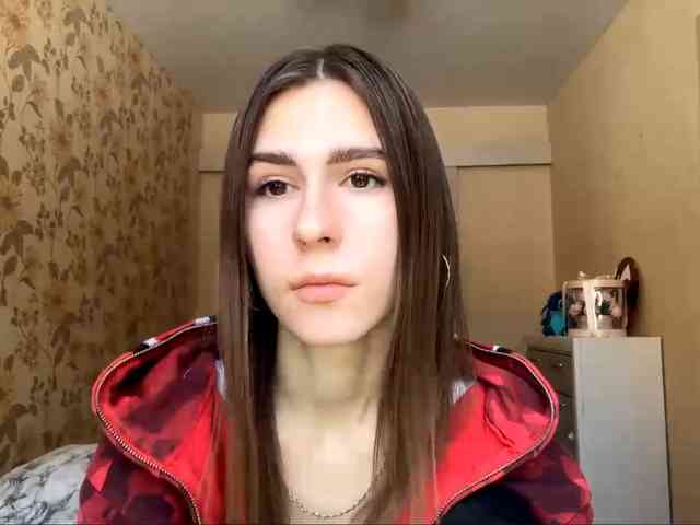 AshantiBadolato webcam