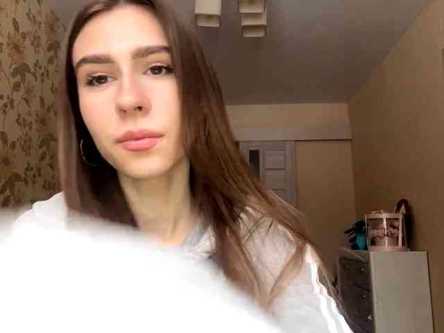 AshantiBadolato webcam