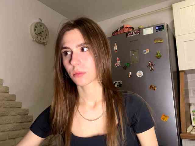 AshantiBadolato webcam