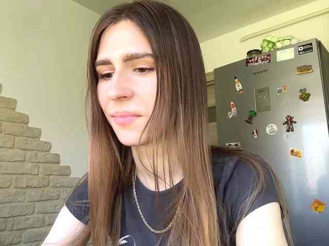 AshantiBadolato webcam