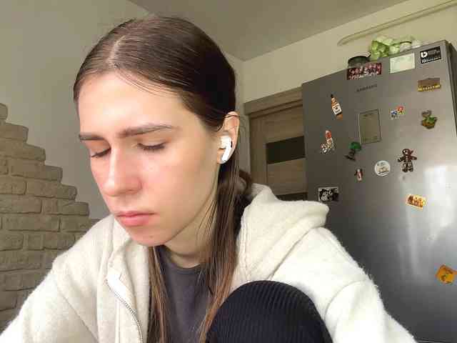 AshantiBadolato webcam