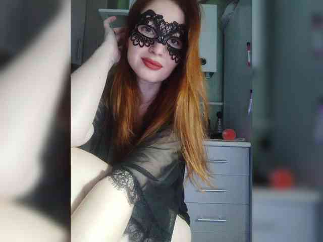 Mybulochka Live Webcam on BongaCams