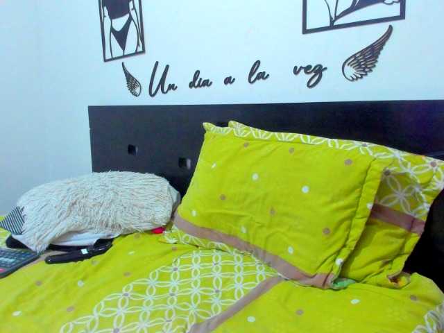 Allison-hott live cam