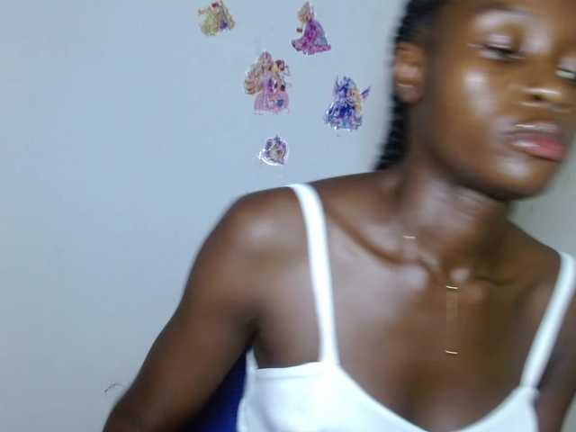 Sugarjuicy247's BongaCams show and profile