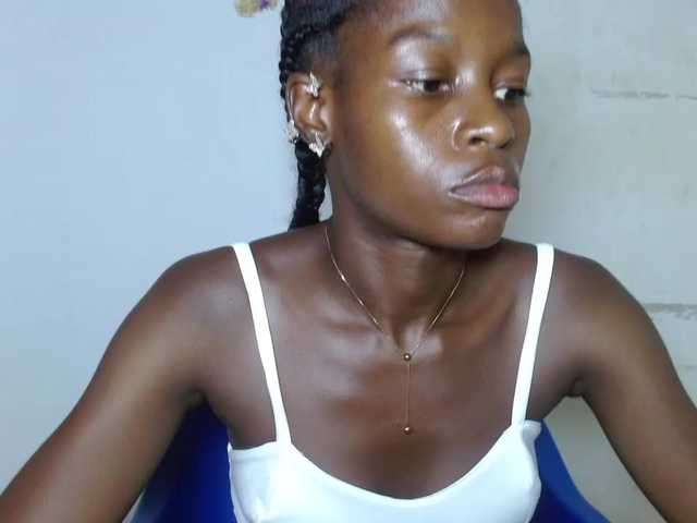 Sugarjuicy247's BongaCams show and profile