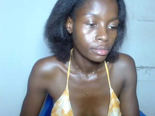 Sugarjuicy247's BongaCams show and profile