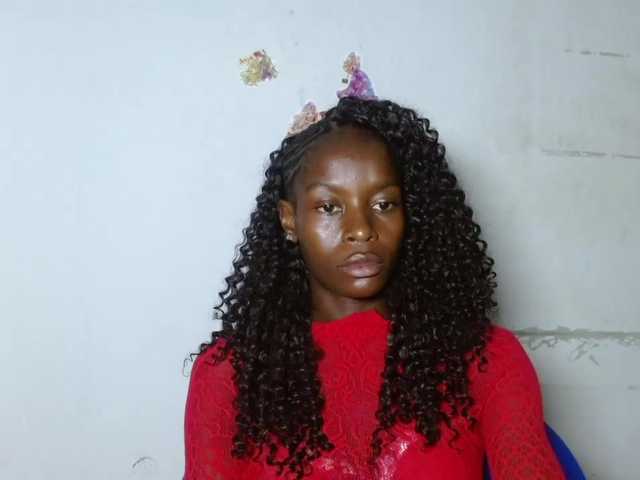 Sugarjuicy247's BongaCams show and profile