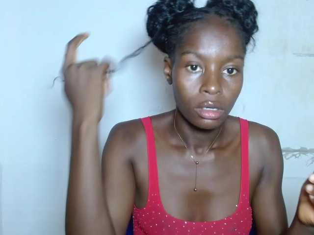 Sugarjuicy247's BongaCams show and profile