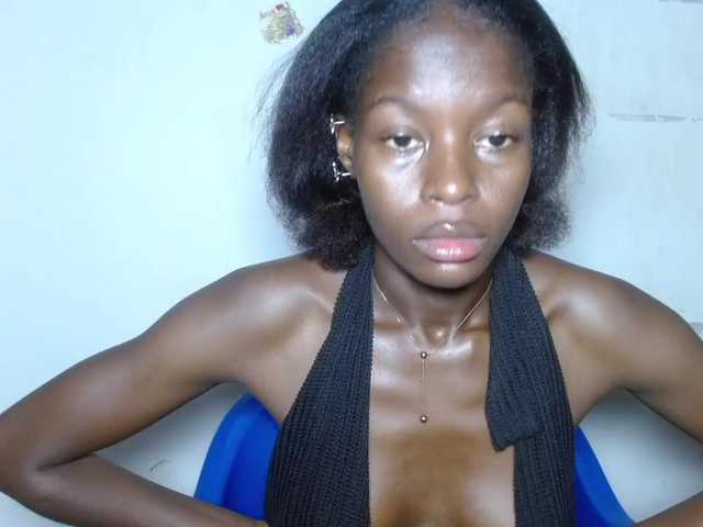 Sugarjuicy247's BongaCams show and profile