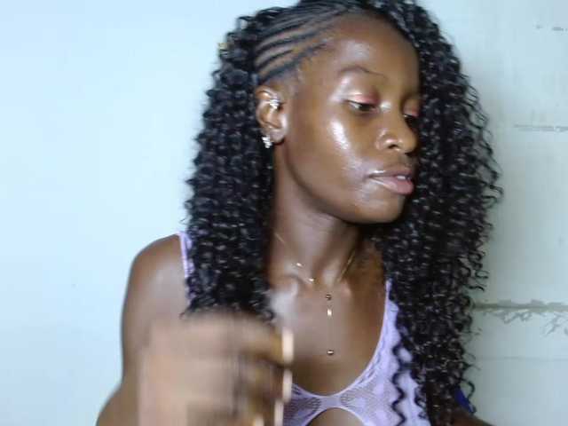 Sugarjuicy247's BongaCams show and profile