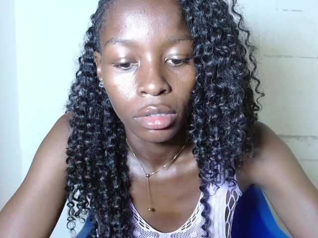 Sugarjuicy247's BongaCams show and profile