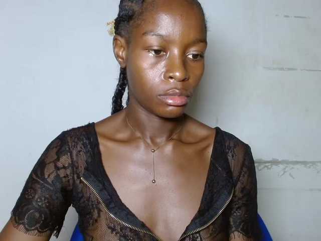 Sugarjuicy247's BongaCams show and profile