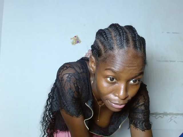 Sugarjuicy247's BongaCams show and profile