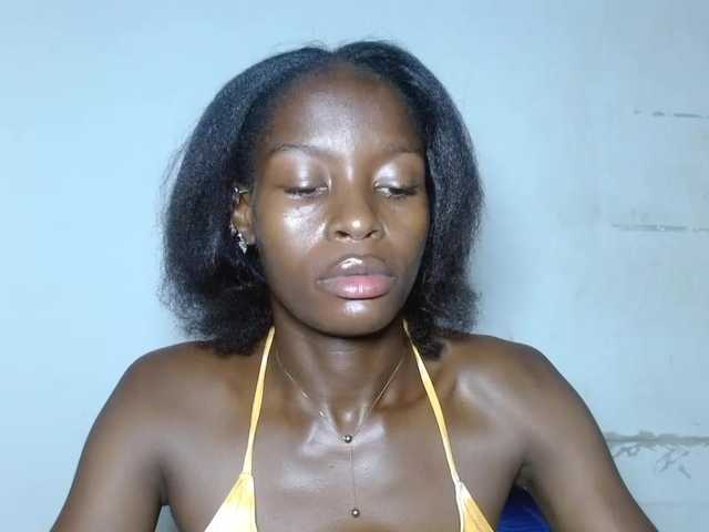 Sugarjuicy247's BongaCams show and profile