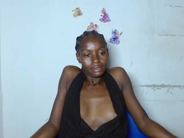 Sugarjuicy247's BongaCams show and profile