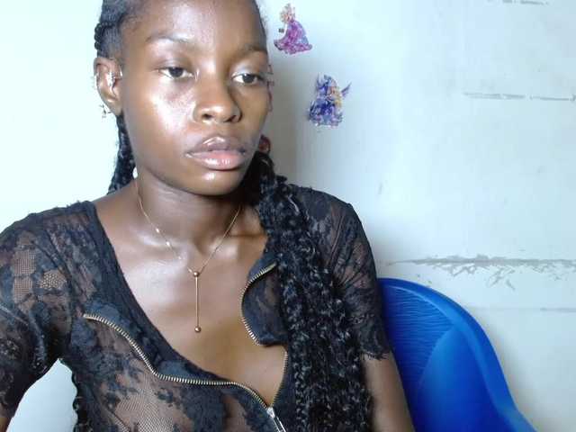 Sugarjuicy247's BongaCams show and profile