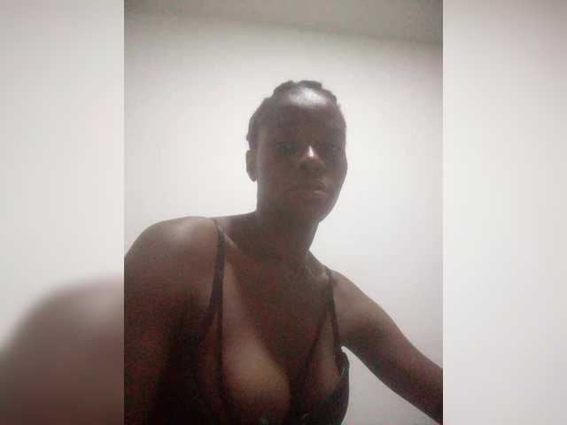 Sugarjuicy247 Live Cam on BongaCams