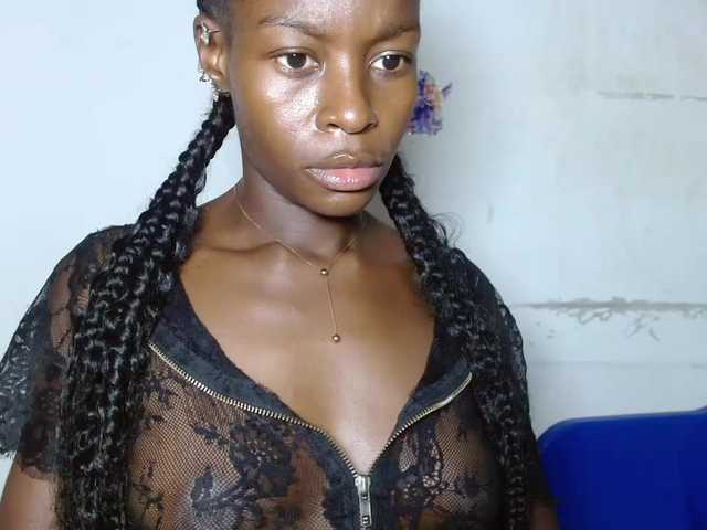 Sugarjuicy247's BongaCams show and profile