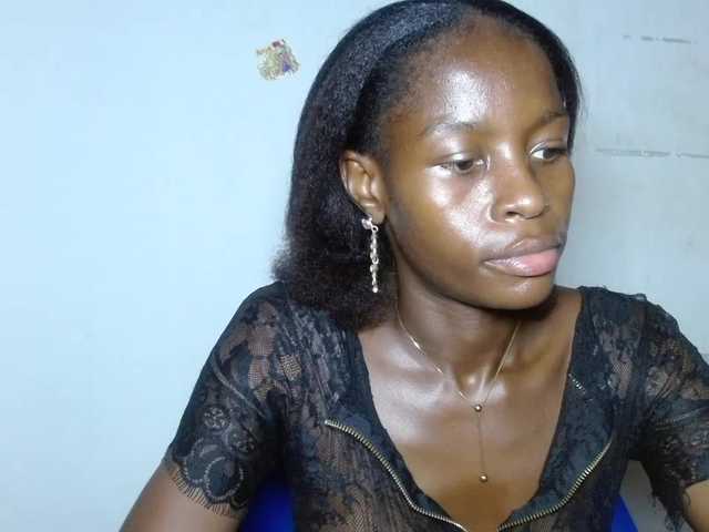 Sugarjuicy247's BongaCams show and profile