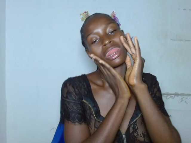 Sugarjuicy247's BongaCams show and profile